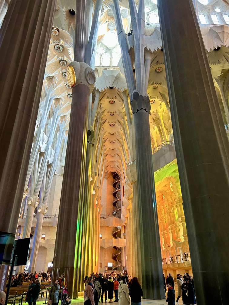 Obiective turistice in Barcelona sagrada familia