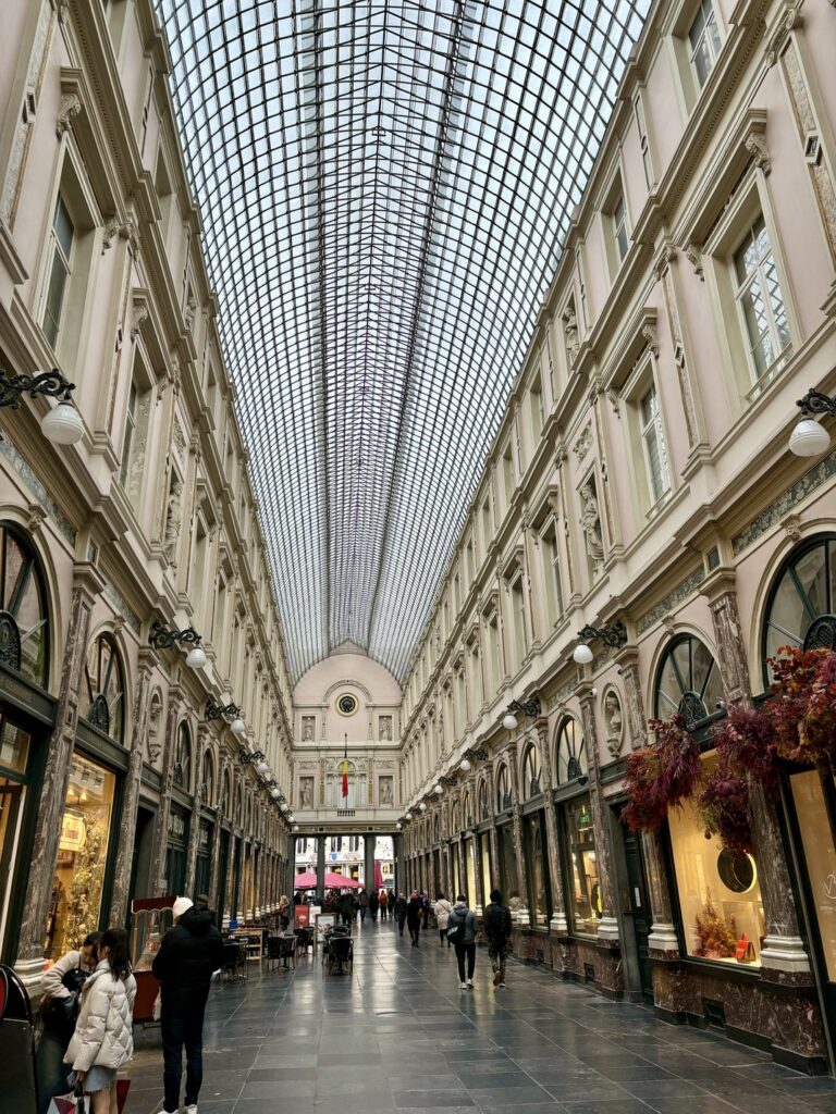 obiective turistice in Bruxelles galeries royales st hubert